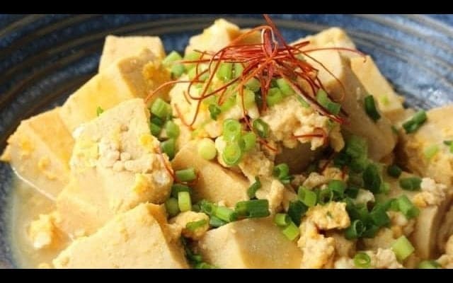 今話題の低糖質ダイエットとは？