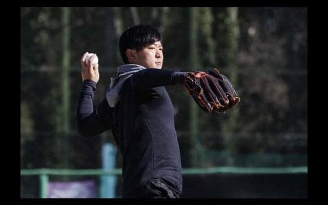 西武内海、長野は「ナイスガイ」　広島のユニ姿は「かっこいい。似合っている」