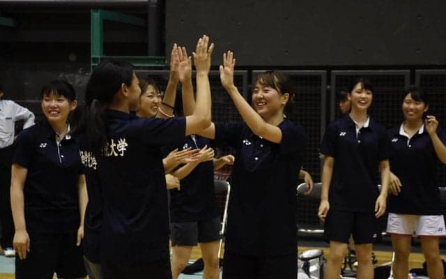 【バドミントン部女子】　３ー０で羽衣国際大に勝利し３回戦へ