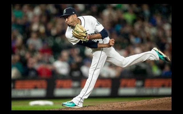 【MLB】あっという間にミットに…最多セーブ男が迫力ある投球動画を公開「豪速球だ!!!」