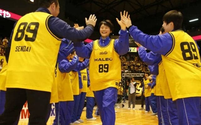 仙台89ERSがルイビル大に進学する『地元の星』今野紀花をファンとともに送り出す