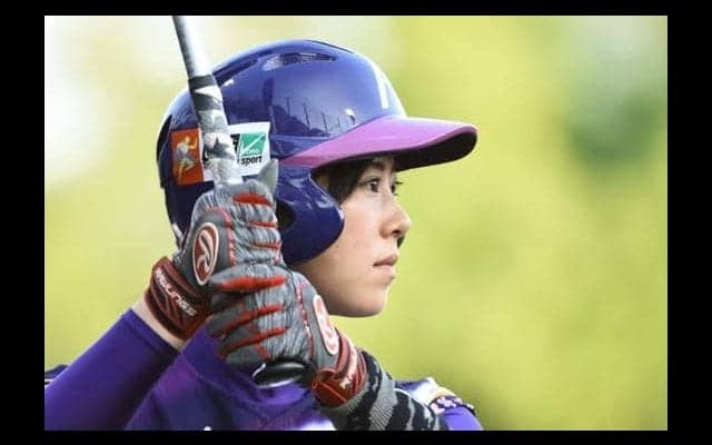 【女子プロ野球】「美女9総選挙」2位みなみ、愛猫との“ほっこり写真”公開「可愛ーかよっっ!!」