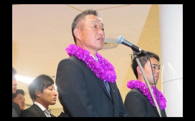 西武がキャンプ地・宮崎入り　辻監督セレモニーで感激「大勢の出迎えにびっくり」