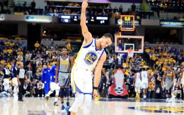 ウォリアーズの11連勝という結果にもステフィン・カリーは「まだ完璧ではない」