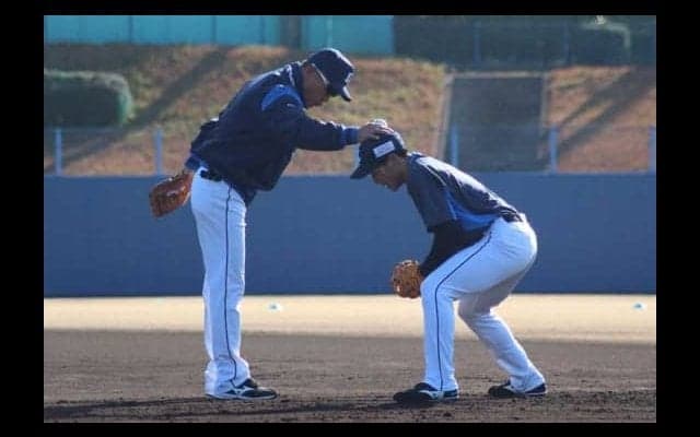 西武の正二塁手狙うドラ3山野辺、辻監督の熱血指導に感銘「プロとアマの違い」