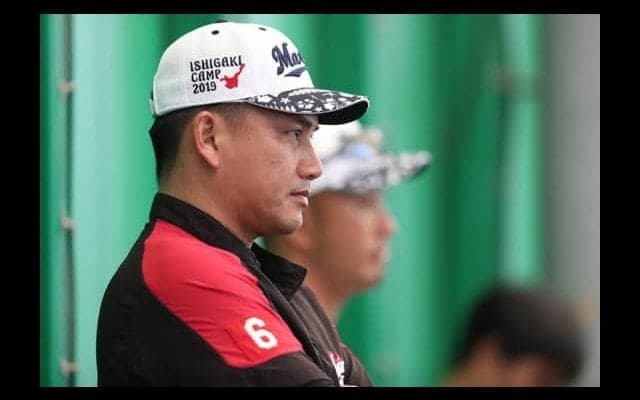 ロッテ井口監督、キャンプ2日目は2軍に熱視線　熱気溢れるブルペンに「楽しみだね」