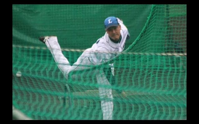 西武平井、最優秀中継ぎ投手へ自覚「いかに打ちにくい球を投げるか」