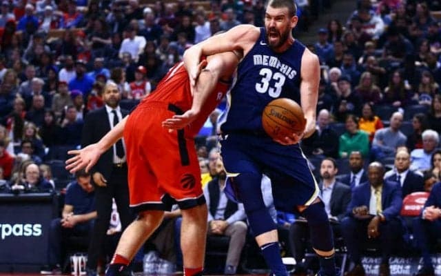 シクサーズ、バックスに続いたラプターズが積極補強、マルク・ガソルを獲得