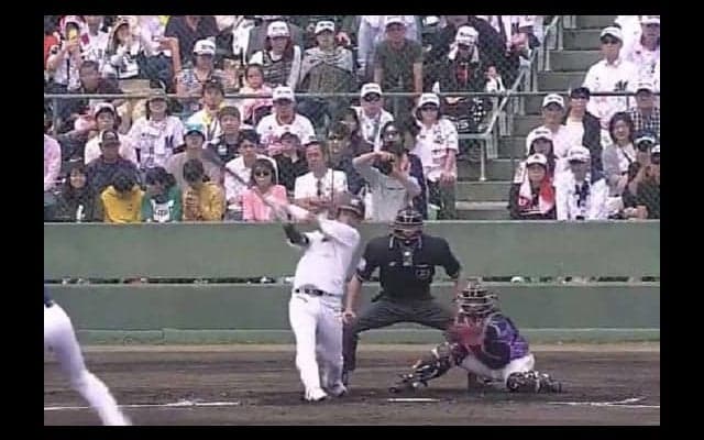 ロッテ平沢、対外試合初打席で“1号”　Lamigo戦で豪快バックスクリーン弾