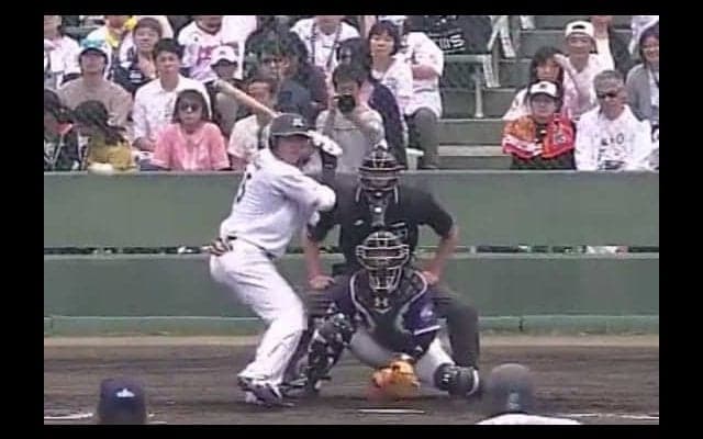 ロッテ安田もバックスクリーン右へ“1号”　平沢に続きドラ1が豪快弾揃い踏み