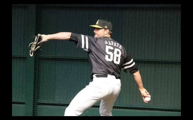 鷹サファテがキャンプ初ブルペン　変化球交えて75球「全てが新しく感じる」