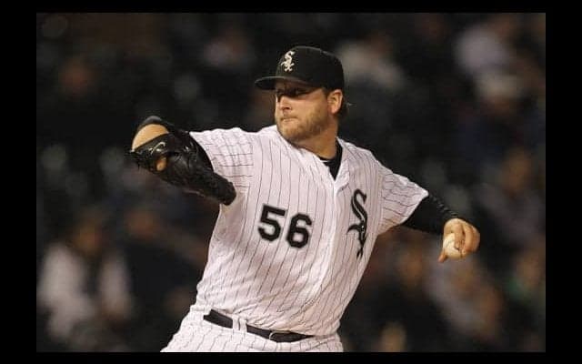 投手は9番目の野手　MLB公式の“超美技”動画が凄い「どうやってやったの？」