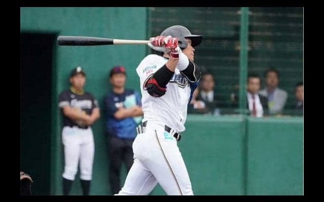 ハム王柏融が“来日1号”　紅白戦でバックスクリーン左へ豪快弾、球場どよめく