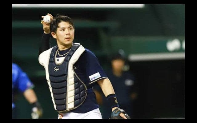 生まれ変わるチームの象徴に-　オリックス23歳の正捕手が見せる「自覚」