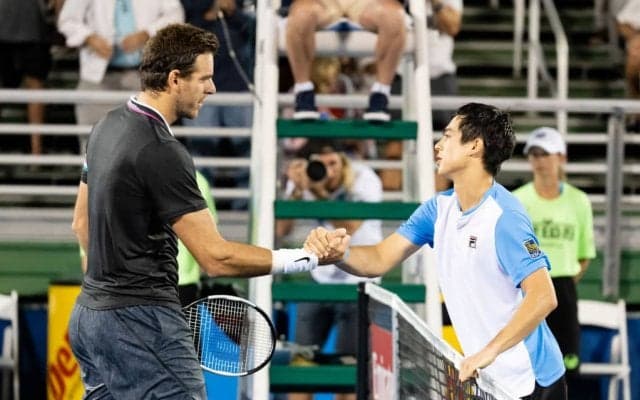 デル ポトロ、23歳地元選手に敗れベスト4ならず。マルセイユではマクラクラン勉ペアが決勝進出