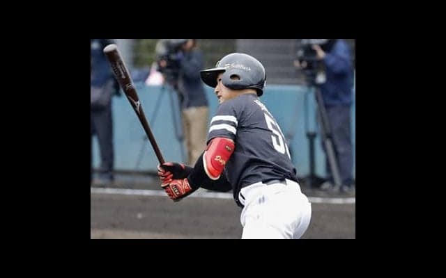 清宮幸太郎の助言で自信。ソフトバンク高卒ルーキーに漂う大物感