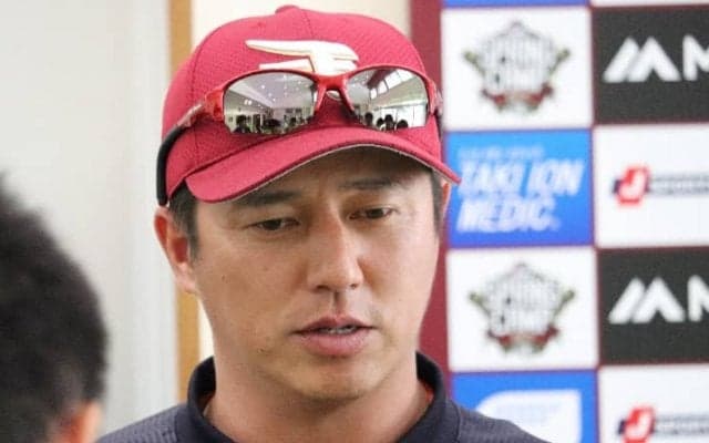 楽天・下克上のキーマン浅村は「自分で選んだ道で自分らしく」岩村明憲キャンプレポート３