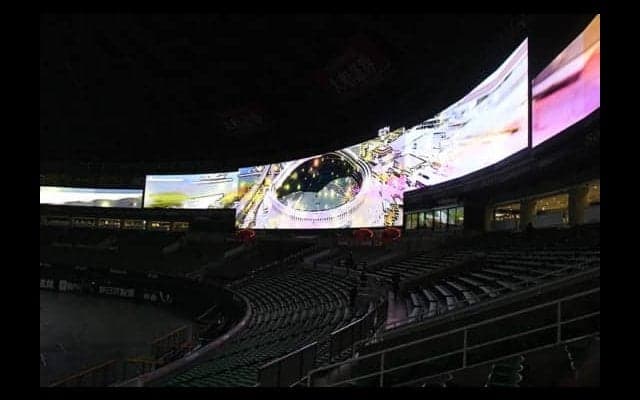 ホークス、大改修のヤフオクDお披露目　収容4万人超え、ビジョンの表示面積1.71倍に