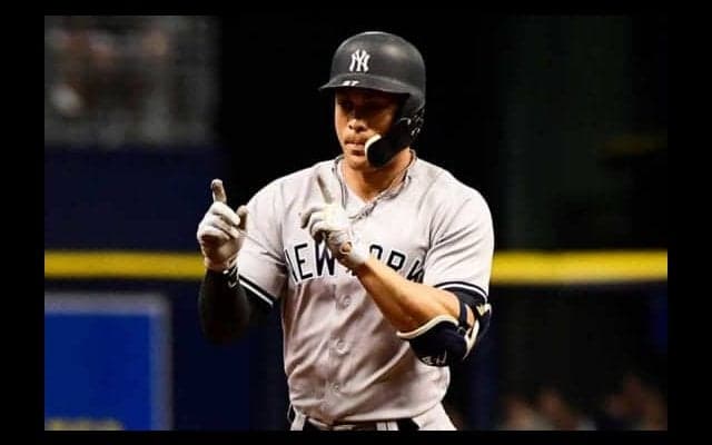 【MLB】スタントン、契約総額“2位転落”も1位ハーパー称賛「間違いなく素晴らしい」