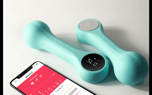 ゲーム感覚で筋トレできる。スマートダンベル「MOVE IT」登場