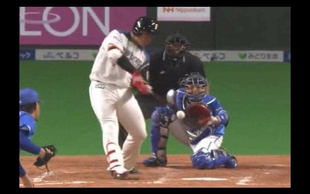 ハム清宮、右翼席へ特大先制2ラン　DeNA石田から4回にオープン戦1号アーチ