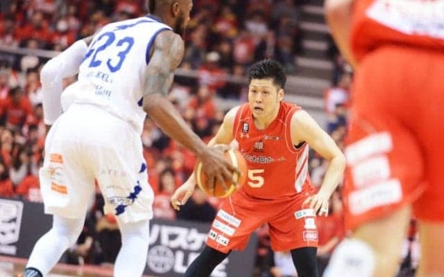 危なげなく福岡に連勝の千葉ジェッツ、攻守の激しさを支えた大野ヘッドコーチの喝