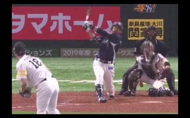 西武栗山が合流即“貫禄”の一発　豪快バックスクリーン弾「うまく打てました」