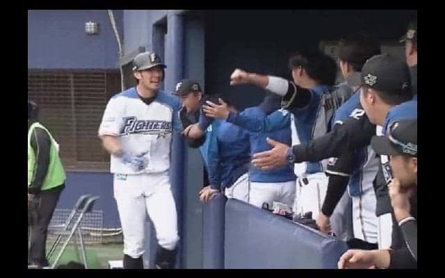 日ハム、逆転負けも1番浅間＆2番西川の新オーダー機能