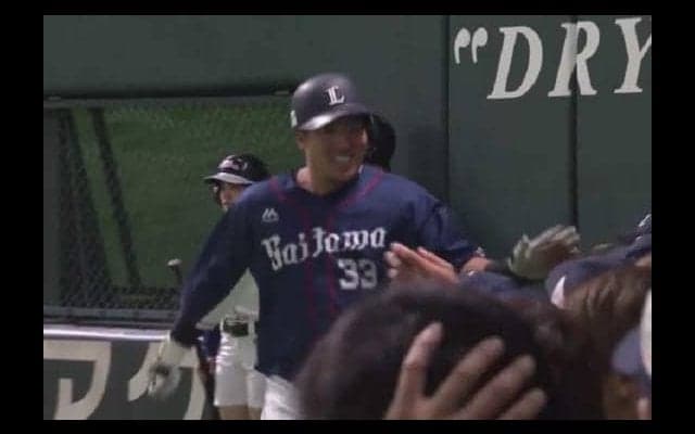 西武・山川が2戦連発のソロ　調子上向き、昨季パフォ「調子乗っちゃって」で喜び