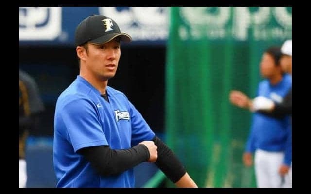 日ハム斎藤佑、今年はどう違う？　同僚が続々証言「球速以上に威力」