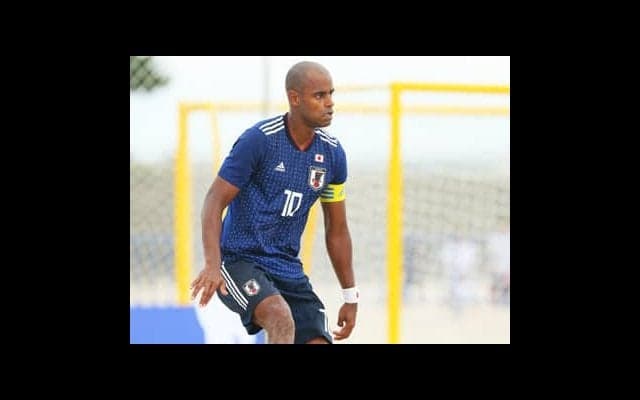 師はラモス瑠偉。Ｗ杯３回出場の茂怜羅オズはなぜ日本を選んだのか