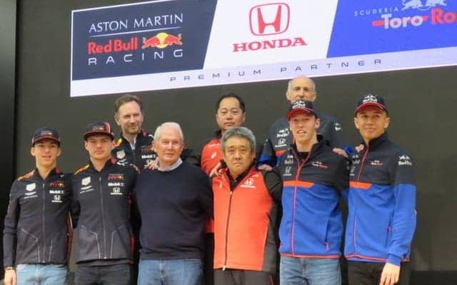 【ホンダF1】レッドブルとトロロッソの選手&首脳らが開幕壮行会見…“エース”のフェルスタッペン「少なくとも昨年以上の成績を」