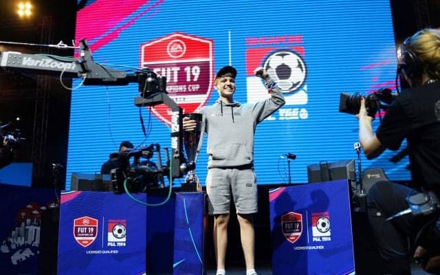 ＜FIFA19シンガポール世界大会＞イギリス代表テックズ、2大会連続5度目の優勝！「史上最高」称賛の声が集まる