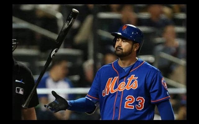 【MLB】A・ゴンザレスの1分クッキング第2弾！　通算2050安打男がピザ作り動画を公開