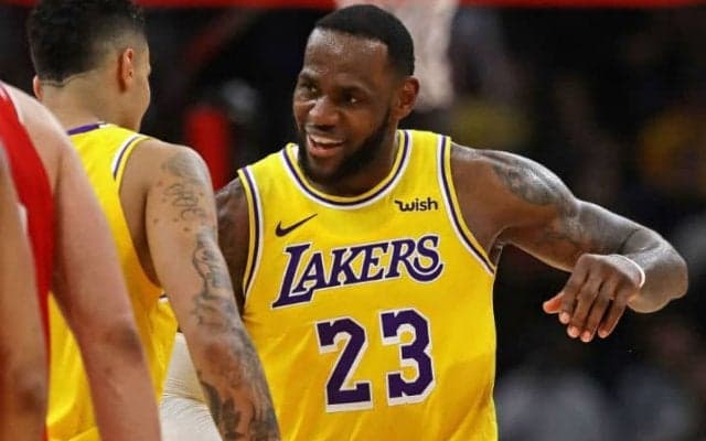 残り試合を『仮想プレーオフ』に見立てるレブロン「若手が成長する上で重要」