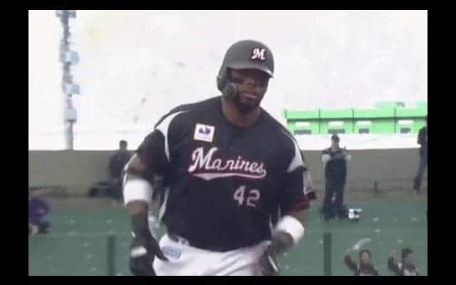 ロッテ新助っ人バルガス、待望のOP戦1号　31打席目でついに！