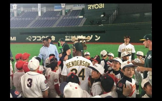 MLBレジェンドらが野球教室　ア軍選手はイチローの“完コピ”披露「昔真似した」