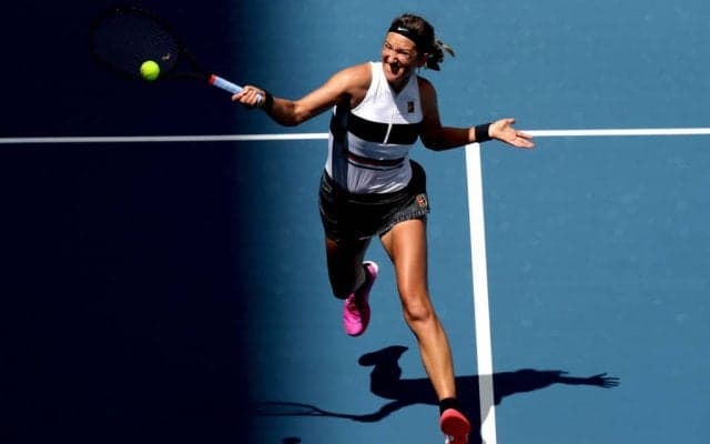 3度優勝のアザレンカが2回戦進出。男子は22歳ホルカシュが初戦突破