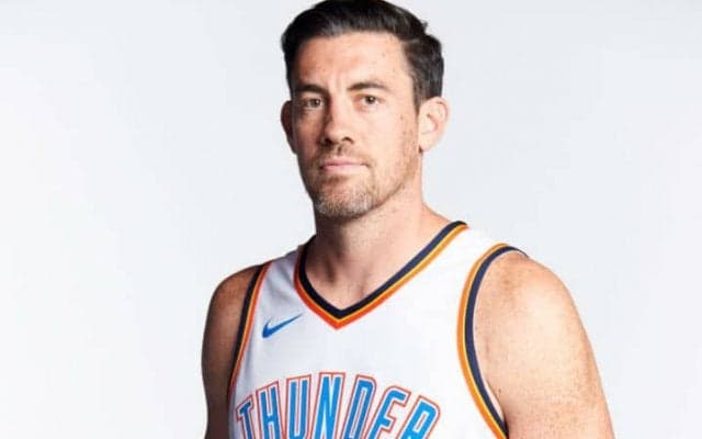 サンダーになって初の永久欠番、『ミスター・サンダー』が式典で述べた感謝