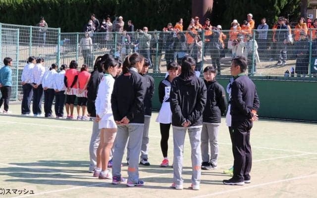 キャプテンが流れを引き寄せた沖縄商学 女子団体準決勝【第41回全国選抜高校テニス大会】