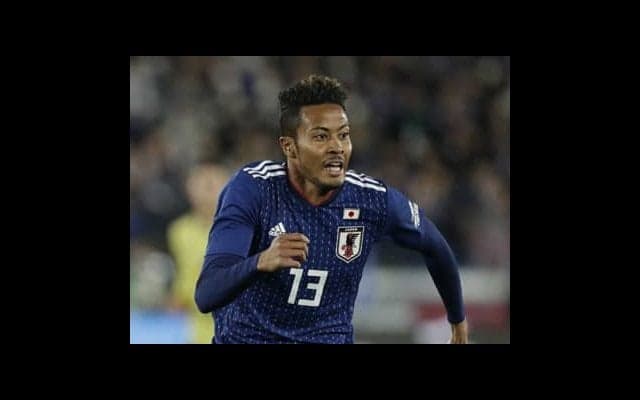 本格開花なるか。代表デビューの鈴木武蔵が前線の定位置争いに名乗り