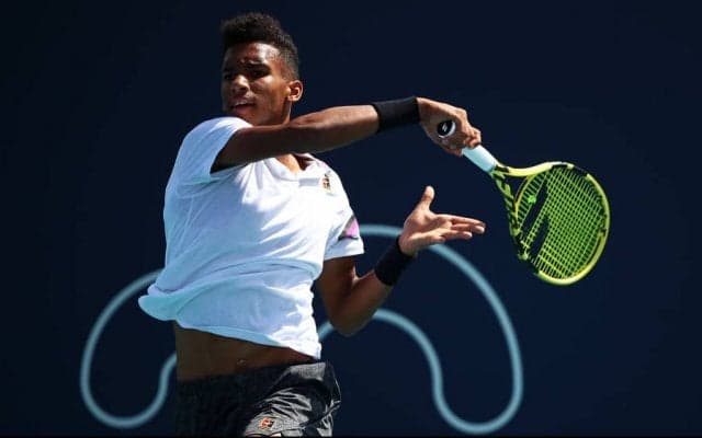 18歳オジェ アリアシム 若手対決制し4回戦進出。王者ジョコビッチは苦戦も3回戦突破