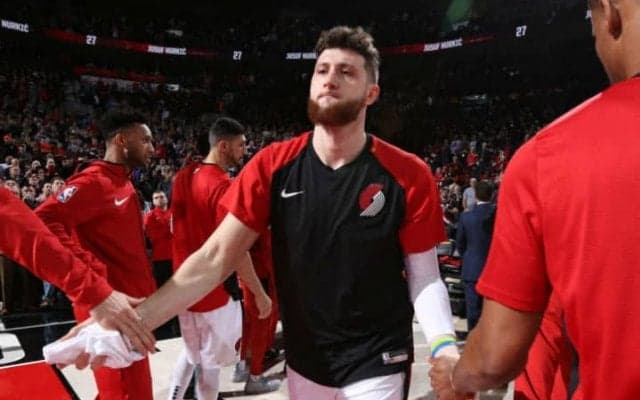 骨折で長期離脱のヌルキッチに『経験者』のジョージとヘイワードがエール