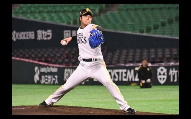 鷹ドラ1、圧巻白星デビュー　本塁打王・山川との対戦に「うわ～」も…3球三振