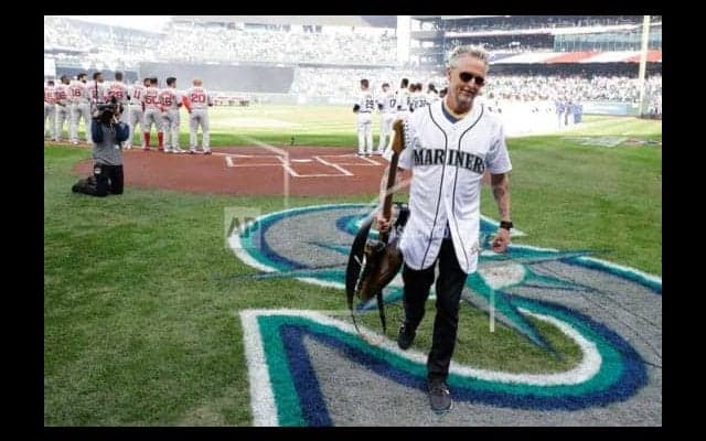 【MLB】菊池雄星、米デビュー登場曲が「ニルヴァーナ」だった訳　仕掛け人は粋な“演出家”