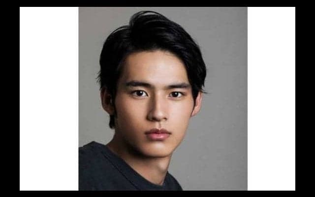 鷹、俳優・岡田健史さんの始球式を発表　5月11日「タカガールデー」で