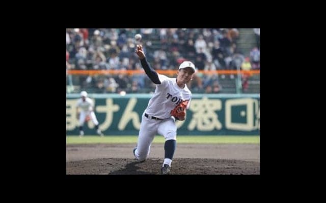 プロ注目の強打者、東邦・石川昂弥。「こだわりがない」投手でも覚醒中