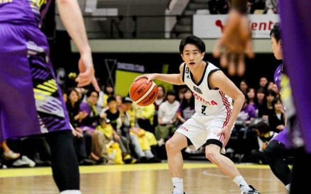 アルバルク東京で指揮官の信頼を勝ち取りたい齋藤拓実「まだまだ、これからです」