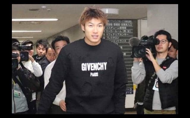 鷹・柳田、三盗で左膝に違和感　8日に病院で検査「大丈夫やと思いますけどね」