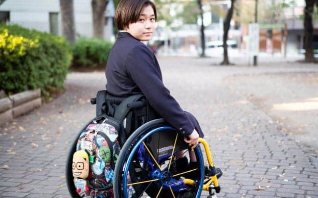 「アスリートに直撃！20問20答」～水泳・小池さくら 編～